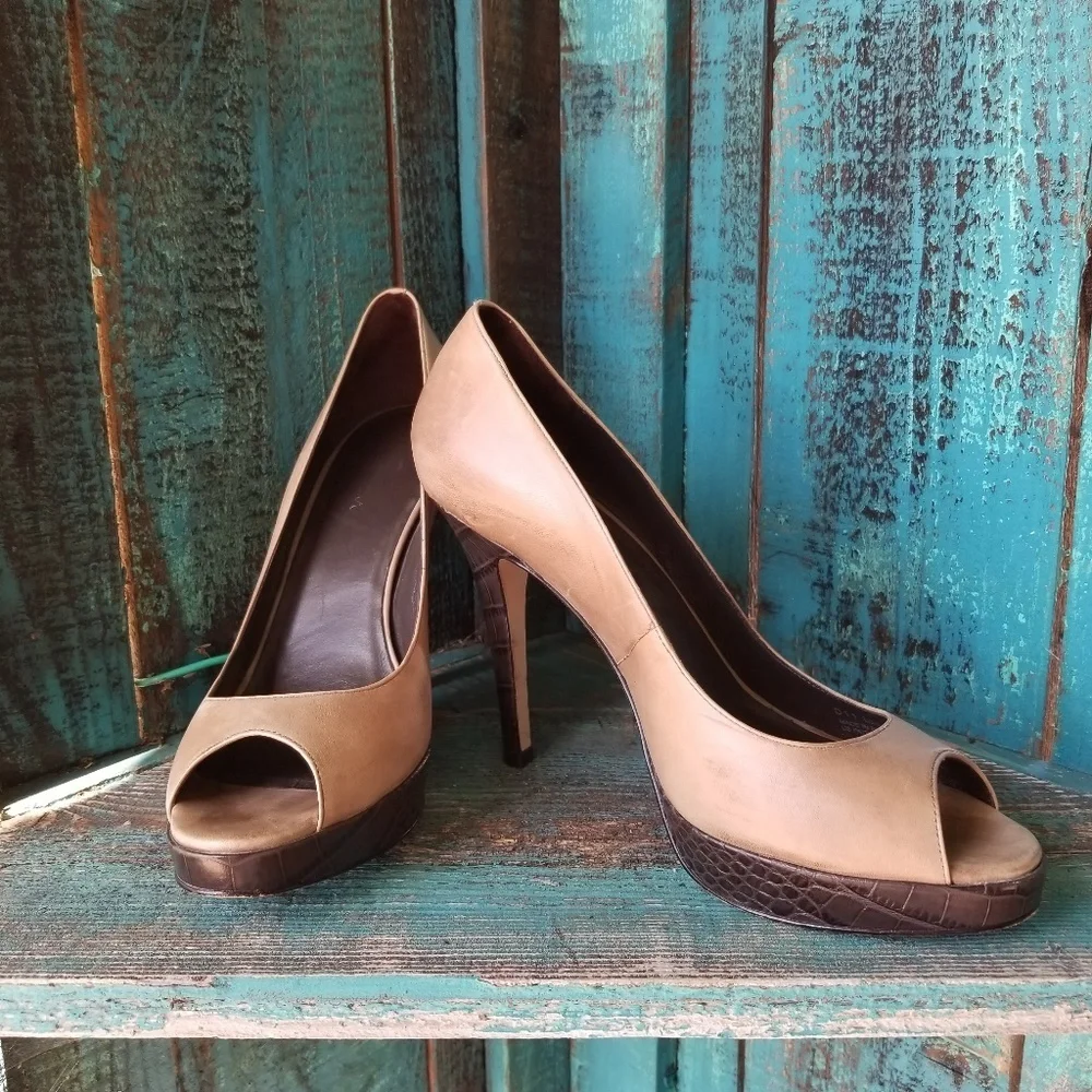 Cole Hann Tan Platform Heels - Picture 1 of 7